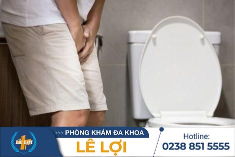 Vì sao tiểu buốt ra máu?