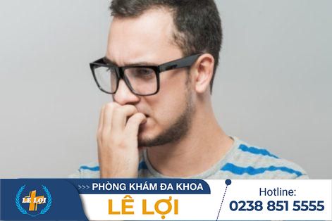 Nam giới tiểu rát là bị gì?
